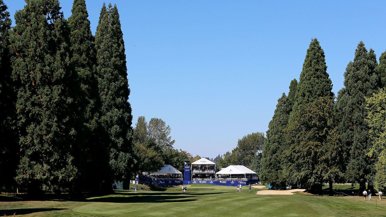 PORTLAND, OR - SEPTEMBER 02: A general view of the 18th hole during the final round of the LPGA Cambia Portland Classic at Columbia Edgewater Country Club on September 2, 2018 in Portland, Oregon.