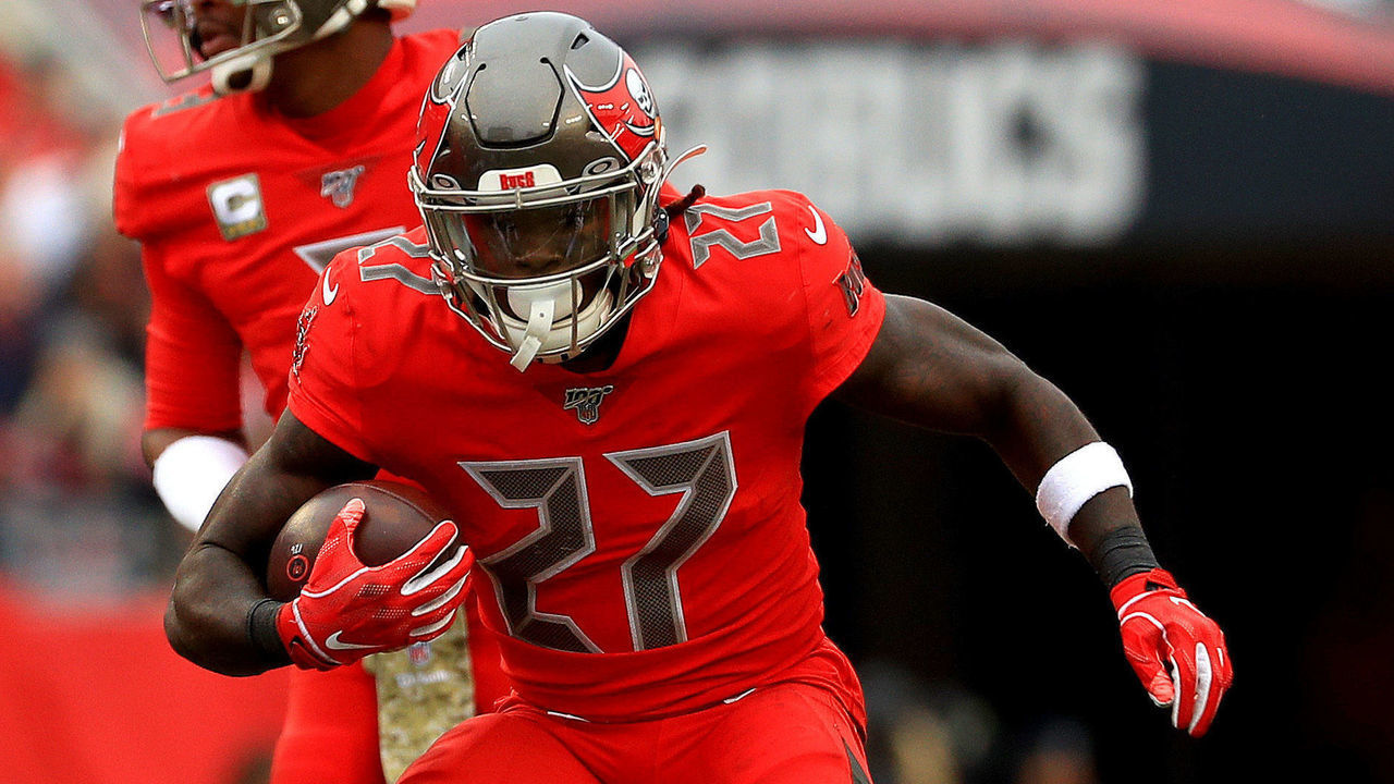 TAMPA, FLORIDA - NOVEMBER 17: Ronald Jones #27 of the Tampa Bay Buccaneers rushes during a game against the New Orleans Saints at Raymond James Stadium on November 17, 2019 in Tampa, Florida.