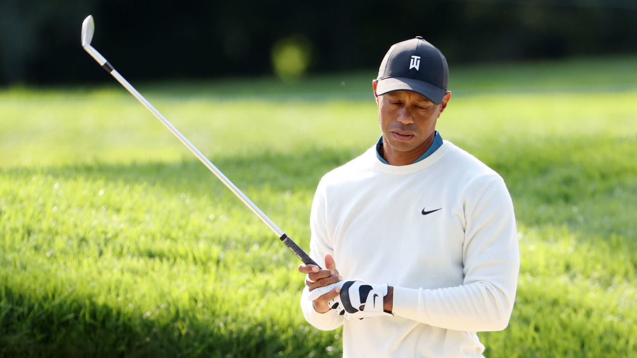 MAMARONECK, NEW YORK - SEPTEMBER 18: Tiger Woods of the United States reacts after hitting his second shot on the 18th hole during the second round of the 120th U.S. Open Championship on September 18, 2020 at Winged Foot Golf Club in Mamaroneck, New York.