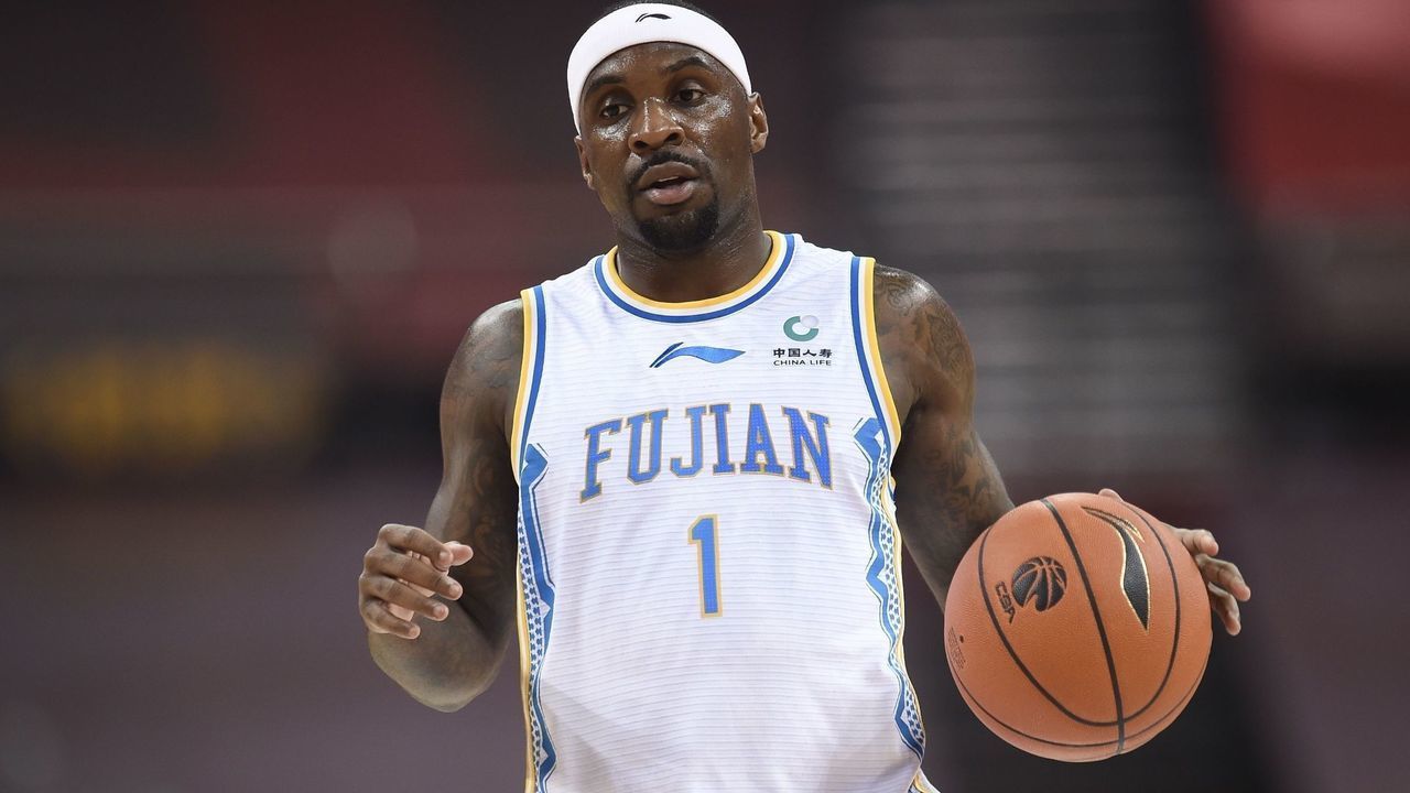 QINGDAO, CHINA - JULY 15: Ty Lawson #1 of Fujian Sturgeons drives the ball during 2019/2020 Chinese Basketball Association (CBA) League match between Fujian Sturgeons and Zhejiang Golden Bulls on July 15, 2020 in Qingdao, Shandong Province of China.