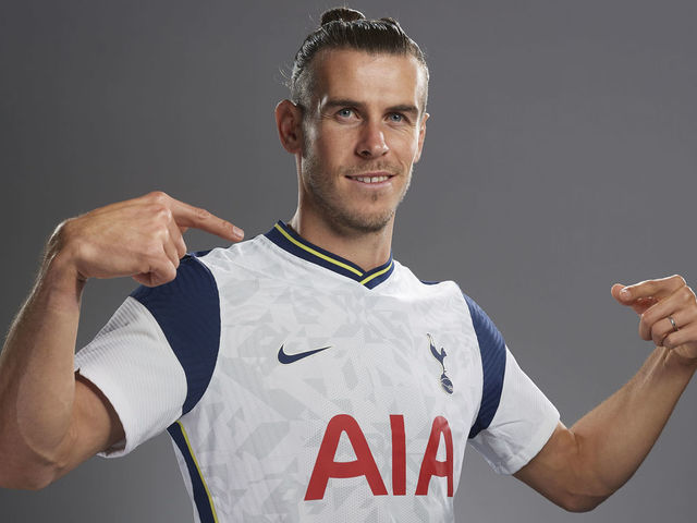 Bale Completes Sensational Return To Tottenham Thescore Com