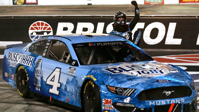 BRISTOL, TENNESSEE - SEPTEMBER 19: Kevin Harvick, driver of the #4 Busch Light Ford, celebrates after winning the NASCAR Cup Series Bass Pro Shops Night Race at Bristol Motor Speedway on September 19, 2020 in Bristol, Tennessee.