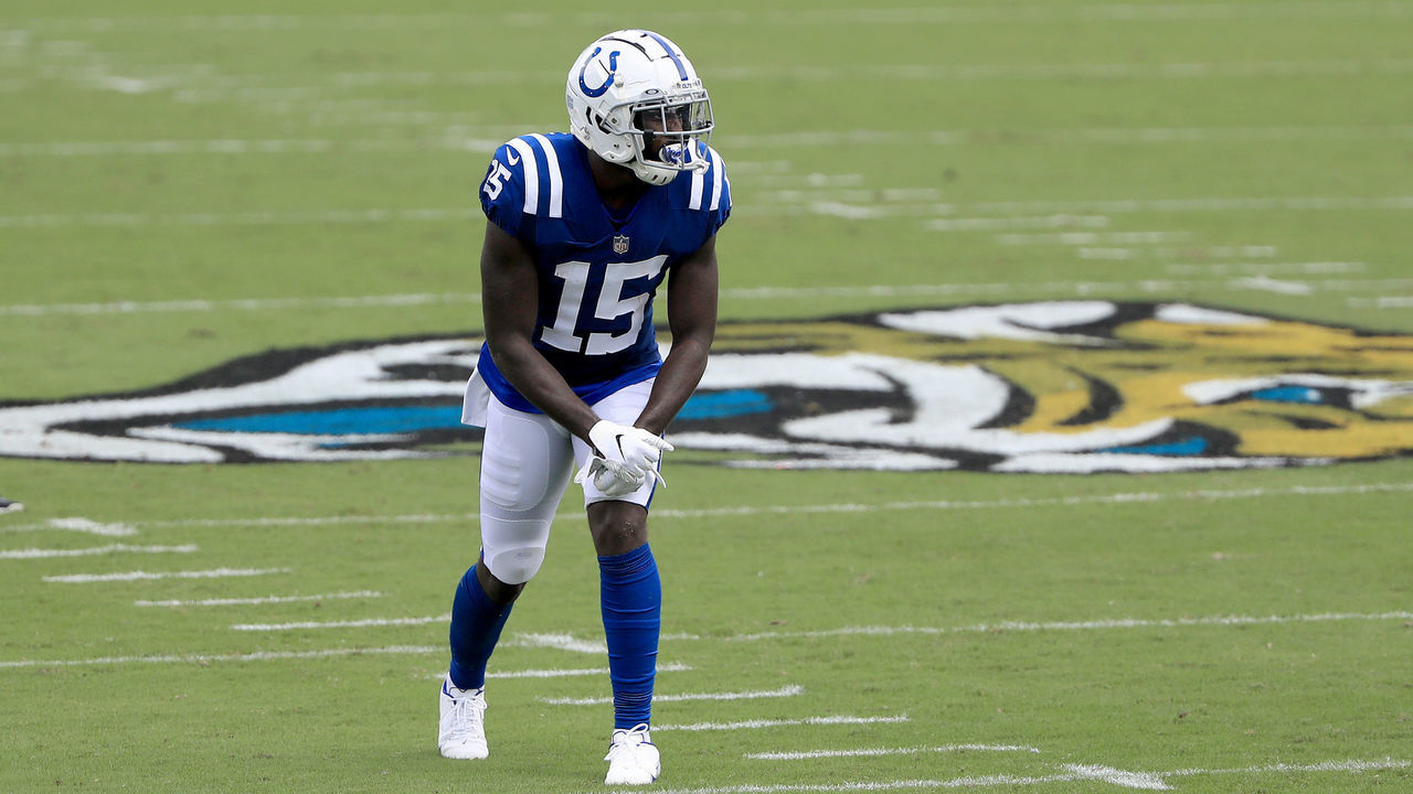 JACKSONVILLE, FLORIDA - SEPTEMBER 13: Parris Campbell #15 of the Indianapolis Colts lines up during the game against the Jacksonville Jaguars at TIAA Bank Field on September 13, 2020 in Jacksonville, Florida.