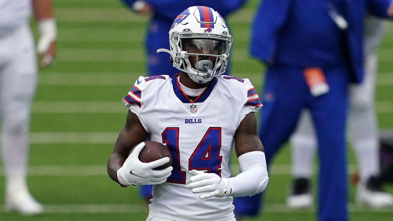 ORCHARD PARK, NEW YORK - SEPTEMBER 13: Stefon Diggs #14 of the Buffalo Bills participates in warmups prior to a game against the New York Jets at Bills Stadium on September 13, 2020 in Orchard Park, New York.