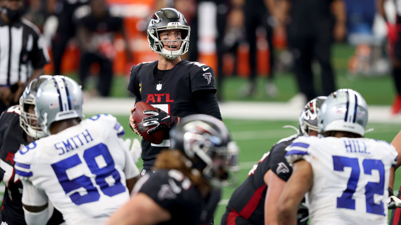 ARLINGTON, TEXAS - SEPTEMBER 20: Matt Ryan #2 of the Atlanta Falcons looks for an open receiver against the Dallas Cowboys in the second half at AT&T Stadium on September 20, 2020 in Arlington, Texas.