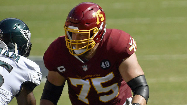 LANDOVER, MD - SEPTEMBER 13: Washington guard Brandon Scherff (75) pass blocks during the Philadelphia Eagles vs. Washington Football Team NFL game at FedEx Field on September 13, 2020 in Landover, MD.
