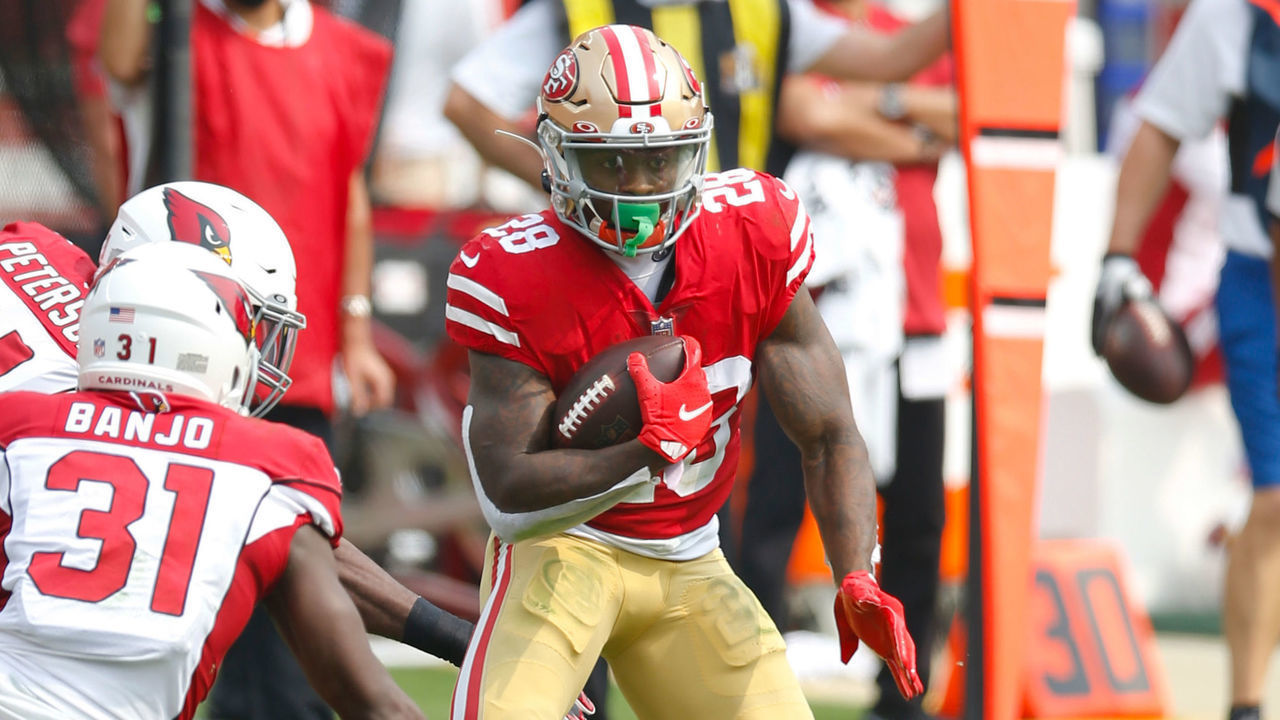 SANTA CLARA, CA - SEPTEMBER 13: Jerick McKinnon #28 of the San Francisco 49ers rushes during the game against the Arizona Cardinals at Levi's Stadium on September 13, 2020 in Santa Clara, California. The Cardinals defeated the 49ers 24-20.