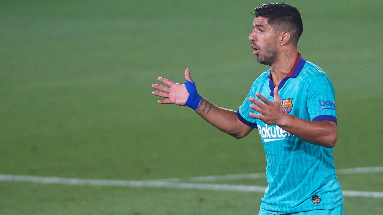 Luis Suarez of FC Barcelona reacts during the la La Liga Santander mach between Villarreal and FC Barcelona at La Ceramica Stadium, on July 5, 2020 in Vila-real, Spain