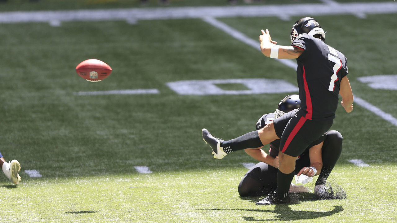 ATLANTA, GA - SEPTEMBER 13: Younghoe Koo (7) of the Atlanta Falcons misses the point-after-touchdown during the NFL Week 1 game between the Atlanta Falcons and the Seattle Seahawks on September 13, 2020 at Mercedes-Benz Stadium in Atlanta, Georgia.