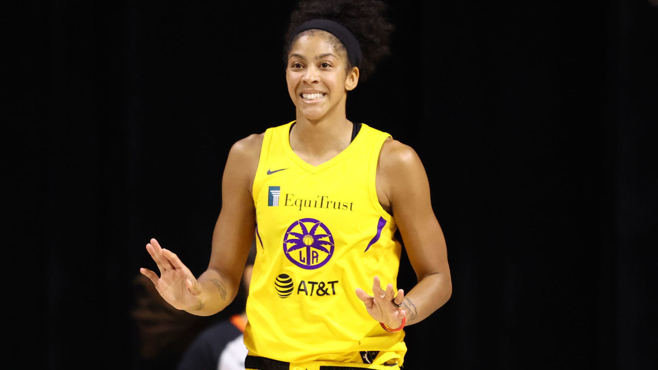PALMETTO, FL - SEPTEMBER 17: Candace Parker #3 of the Los Angeles Sparks reacts to a play during the game against the Connecticut Sun during the WNBA playoffs on September 17, 2020 at Feld Entertainment Center in Palmetto, Florida. NOTE TO USER: User expressly acknowledges and agrees that, by downloading and/or using this Photograph, user is consenting to the terms and conditions of the Getty Images License Agreement. Mandatory Copyright Notice: Copyright 2020 NBAE