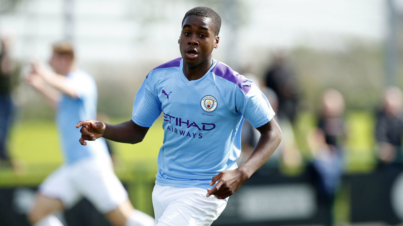 MANCHESTER, ENGLAND - SEPTEMBER 14: Jamie Bynoe-Gittens of Manchester City celebrates scoring his goal during a U18 Premier League match between Manchester City and Liverpool at Manchester City Football Academy on September 14, 2019 in Manchester, England.