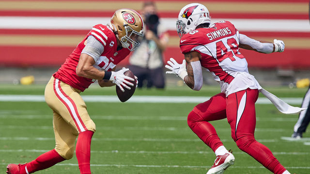 SAN FRANCISCO, CA - SEPTEMBER 13: San Francisco 49ers tight end George Kittle (85) battles with Arizona Cardinals linebacker Isaiah Simmons (48) during the NFL game between the San Francisco 49ers and the Arizona Cardinals on September 13, 2020, at Levi's Stadium in Santa Clara, California.