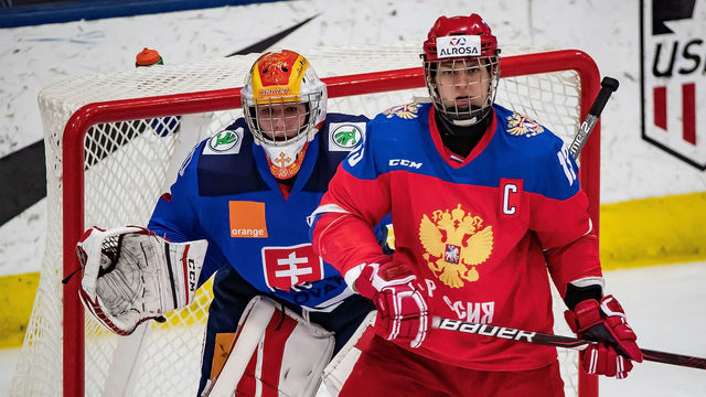 PLYMOUTH, MI - DECEMBER 12: Vasili Ponomaryov #13 of the U17 Russian Nationals sets up in front of imon Latkóczy #30 of the U17 Slovakia Nationals during day-2 of game one of the 2018 Under-17 Four Nations Tournament at USA Hockey Arena on December 12, 2018 in Plymouth, Michigan. Russia defeated Slovakia 6-1.