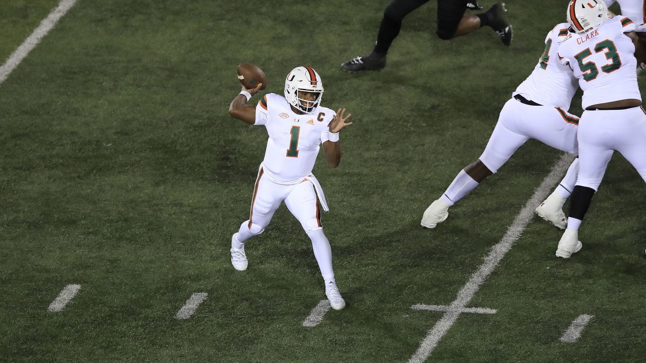 LOUISVILLE, KENTUCKY - SEPTEMBER 19: D' Eriq King #1 of the Miami Hurricanes passes the ball against the Louisville Cardinals at Cardinal Stadium on September 19, 2020 in Louisville, Kentucky.