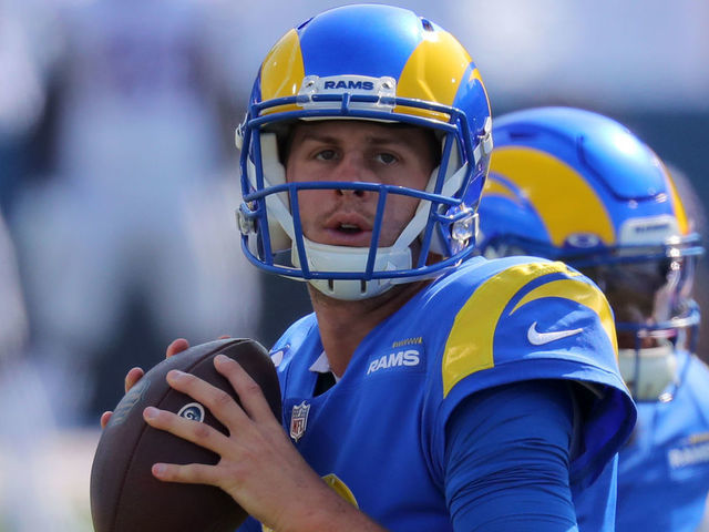 Los Angeles Rams quarterback Jared Goff (16) warms up before an