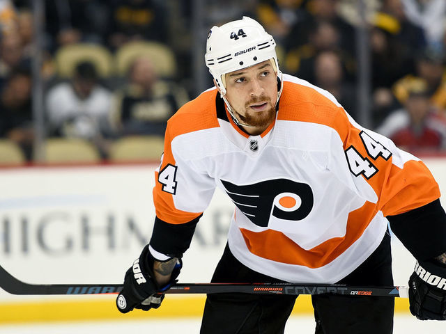 PITTSBURGH, PA - OCTOBER 29: Chris Stewart #44 of the Philadelphia Flyers skates in the first period during the game against the Pittsburgh Penguins at PPG PAINTS Arena on October 29, 2019 in Pittsburgh, Pennsylvania.