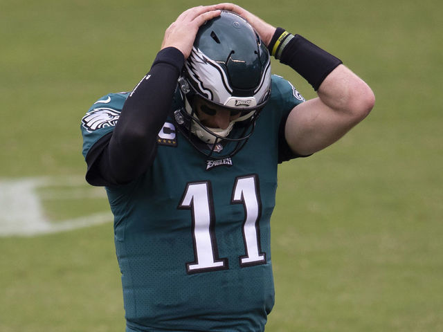 Benching Carson Wentz a 'knee-jerk reaction', says Philadelphia