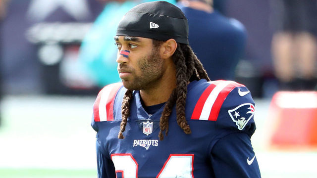 FOXBOROUGH, MASSACHUSETTS - SEPTEMBER 13: Stephon Gilmore #24 of the New England Patriots looks on before the game against the Miami Dolphins at Gillette Stadium on September 13, 2020 in Foxborough, Massachusetts.