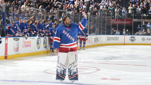 NEW YORK, NY - MARCH 30: Henrik Lundqvist #30 of the New York Rangers salutes the crowd after being named the winner of the 2017-2018 Steven McDonald Extra Effort Award prior to the game against the Tampa Bay Lightning at Madison Square Garden on March 30, 2018 in New York City.