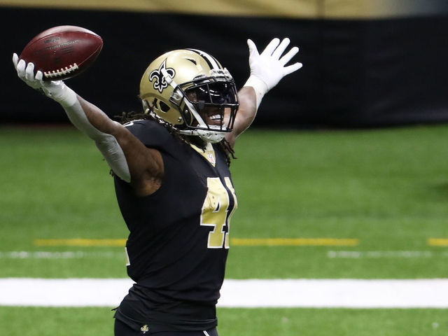NEW ORLEANS, LOUISIANA - SEPTEMBER 13: Alvin Kamara #41 of the New Orleans Saints celebrates a touchdown against the Tampa Bay Buccaneers during the second quarter at the Mercedes-Benz Superdome on September 13, 2020 in New Orleans, Louisiana.