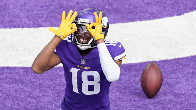 MINNEAPOLIS, MINNESOTA - SEPTEMBER 27: Justin Jefferson #18 of the Minnesota Vikings celebrates a touchdown against the Tennessee Titans during the third quarter of the game at U.S. Bank Stadium on September 27, 2020 in Minneapolis, Minnesota.