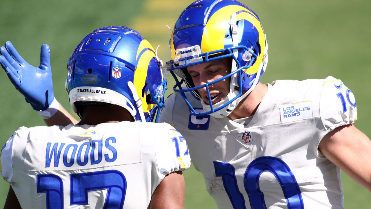 PHILADELPHIA, PA - SEPTEMBER 20: Los Angeles Rams Wide Receiver Cooper Kupp (10) celebrates a touchdown with Wide Receiver Robert Woods (17) in the first half during the game between the Los Angeles Rams and Philadelphia Eagles on September 20, 2020 at Lincoln Financial Field in Philadelphia, PA.