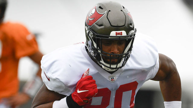 TAMPA, FLORIDA - AUGUST 30: O.J. Howard #80 of the Tampa Bay Buccaneers runs a route during training camp at AdventHealth Training Center on August 30, 2020 in Tampa, Florida.