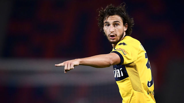 STADIO RENATO DALL'ARA, BOLOGNA, ITALY - 2020/09/28: Matteo Darmian of Parma Calcio gestures during the Serie A football match between Bologna FC and Parma Calcio. Bologna FC won 4-1 over Parma Calcio.