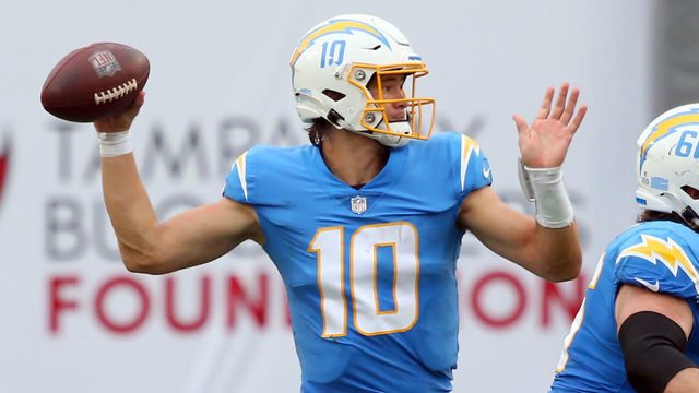 TAMPA, FL - OCTOBER 04: Justin Herbert (10) of the Chargers in the pocket during the regular season game between the Los Angeles Chargers and the Tampa Bay Buccaneers on October 04, 2020 at Raymond James Stadium in Tampa, Florida.