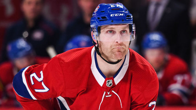 MONTREAL, QC - FEBRUARY 27: Montreal Canadiens defenceman Karl Alzner (27) waits for a faceoff during the New York Rangers versus the Montreal Canadiens game on February 27, 2020, at Bell Centre in Montreal, QC