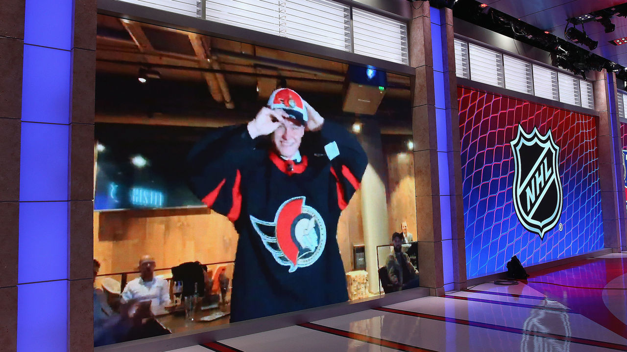 SECAUCUS, NEW JERSEY - OCTOBER 06: With the third pick of the 2020 NHL Draft, Tim Stuetzle of Mannheim of Germany is selected by the Ottawa Senators at the NHL Network Studio on October 06, 2020 in Secaucus, New Jersey.