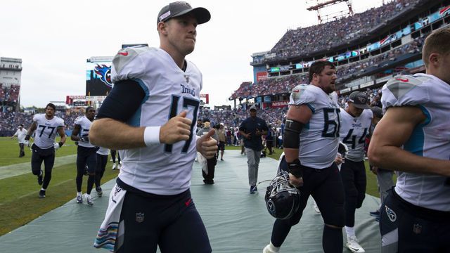 NASHVILLE, TN - OCTOBER 06: Ryan Tannehill #17 of the Tennessee Titans runs off the field at halftime against the Buffalo Bills at Nissan Stadium on October 6, 2019 in Nashville, Tennessee. Buffalo defeats Tennessee 14-7.