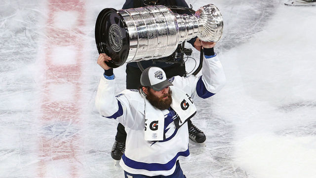 EDMONTON, ALBERTA - SEPTEMBER 28: Patrick Maroon #14 of the Tampa Bay Lightning skates with the Stanley Cup following the series-winning victory over the Dallas Stars in Game Six of the 2020 NHL Stanley Cup Final at Rogers Place on September 28, 2020 in Edmonton, Alberta, Canada.
