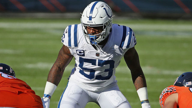 CHICAGO, ILLINOIS - OCTOBER 04: Darius Leonard #53 of the Indianapolis Colts awaits the snap against the Chicago Bears at Soldier Field on October 04, 2020 in Chicago, Illinois.