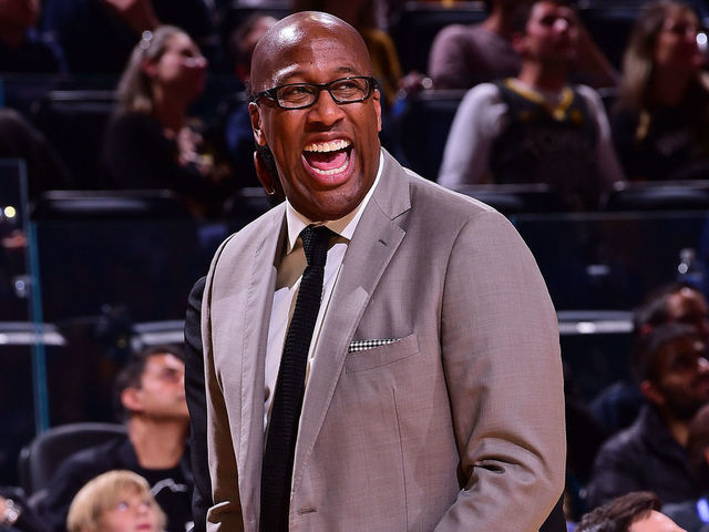 OKLAHOMA CITY, OK- NOVEMBER 25: Assistant Coach Mike Brown of the Golden State Warriors smiles during the game against the Oklahoma City Thunder on November 25, 2019 at Chesapeake Energy Arena in Oklahoma City, Oklahoma. Mandatory Copyright Notice: Copyright 2019 NBAE