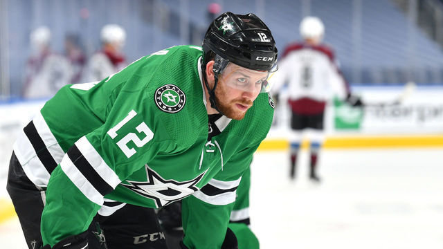 EDMONTON, ALBERTA - SEPTEMBER 02: Radek Faksa #12 of the Dallas Stars attends warm ups before playing against the Colorado Avalanche in Game Six of the Western Conference Second Round during the 2020 NHL Stanley Cup Playoffs at Rogers Place on September 02, 2020 in Edmonton, Alberta.