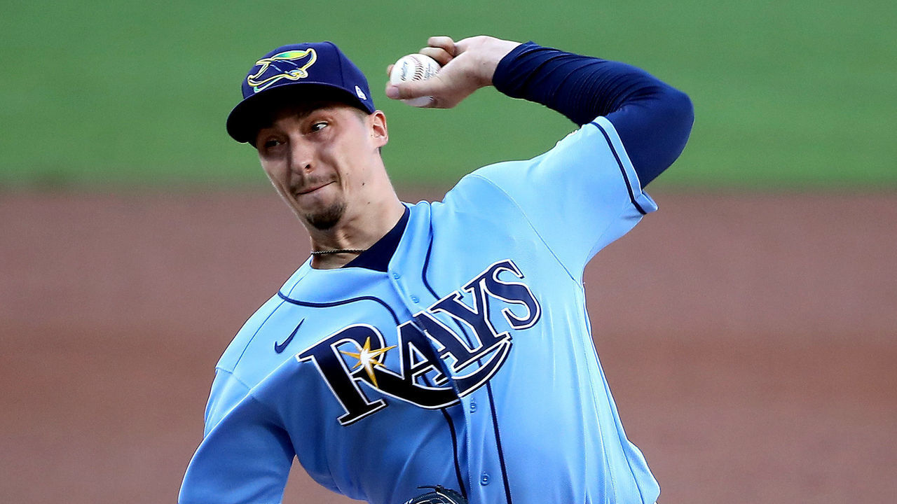 SAN DIEGO, CALIFORNIA - OCTOBER 11: Blake Snell #4 of the Tampa Bay Rays delivers the pitch against the Houston Astros during the first inning in game one of the American League Championship Series at PETCO Park on October 11, 2020 in San Diego, California.