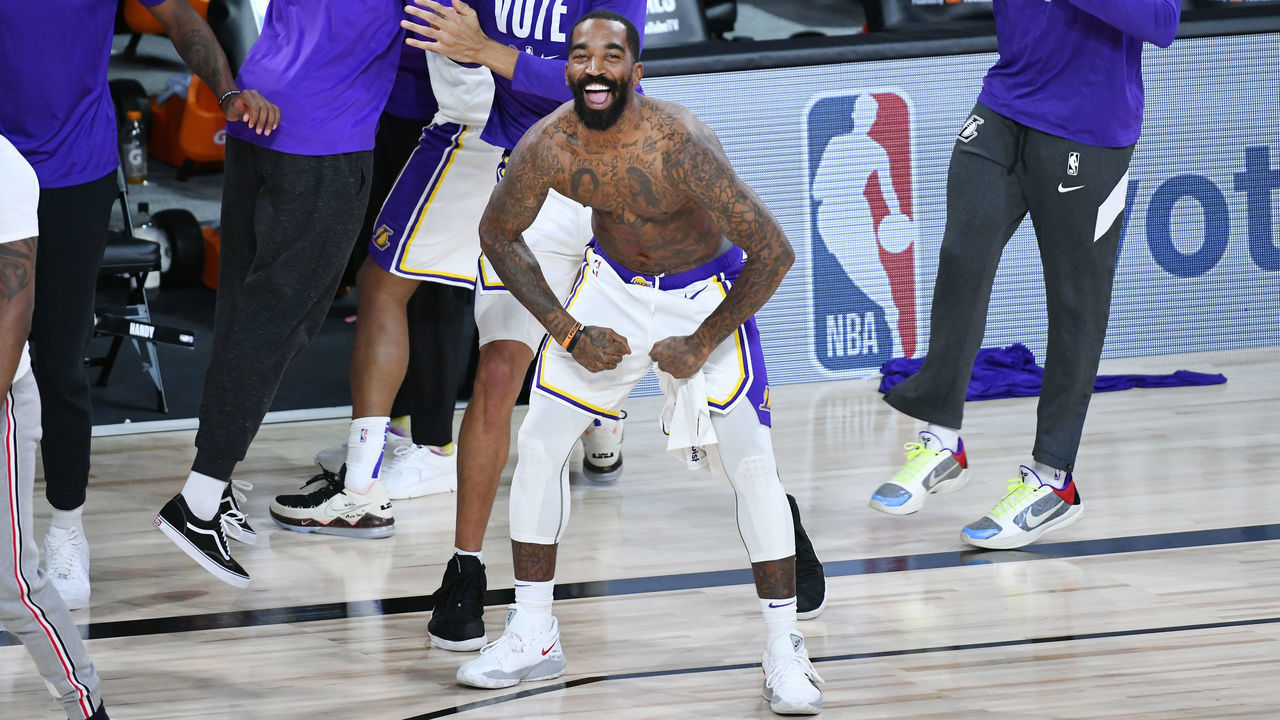 ORLANDO, FL - OCTOBER 11: The Los Angeles Lakers bench celebrates during Game Six of the NBA Finals on October 11, 2020 in Orlando, Florida at AdventHealth Arena. NOTE TO USER: User expressly acknowledges and agrees that, by downloading and/or using this Photograph, user is consenting to the terms and conditions of the Getty Images License Agreement. Mandatory Copyright Notice: Copyright 2020 NBAE