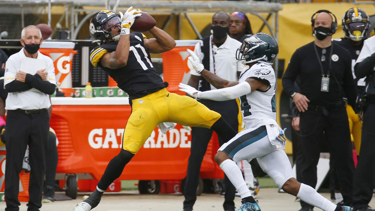 PITTSBURGH, PA - OCTOBER 11: Chase Claypool #11 of the Pittsburgh Steelers makes a catch that is later overturned in the second half against Darius Slay #24 of the Philadelphia Eagles on October 11, 2020 at Heinz Field in Pittsburgh, Pennsylvania.
