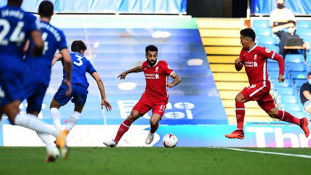 LONDON, ENGLAND - SEPTEMBER 20: (THE SUN OUT, THE ON SUNDAY OUT) Mohamed Salah of Liverpool during the Premier League match between Chelsea and Liverpool at Stamford Bridge on September 20, 2020 in London, England.