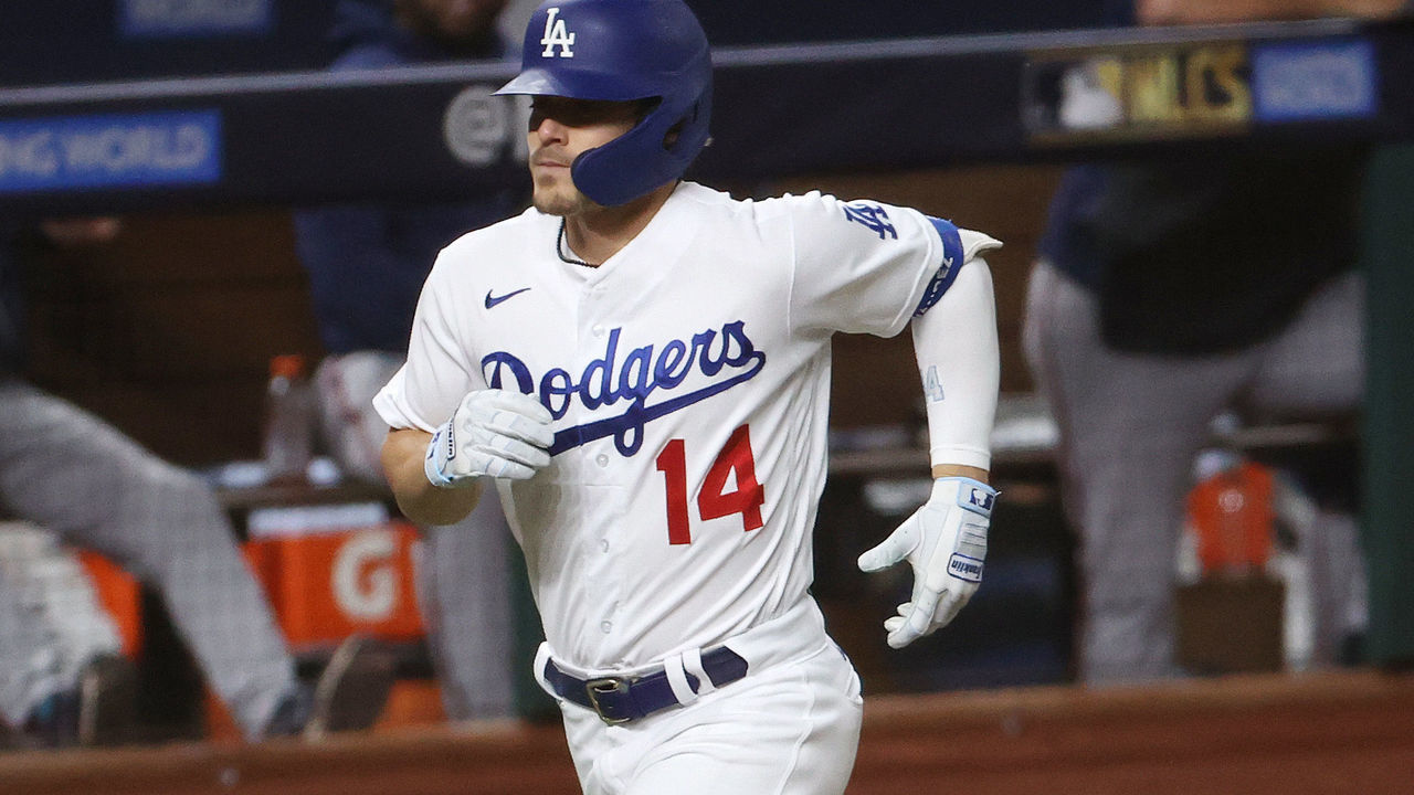 ARLINGTON, TEXAS - OCTOBER 12: Enrique Hernandez #14 of the Los Angeles Dodgers rounds the bases after hitting a solo home run against the Atlanta Braves during the fifth inning in Game One of the National League Championship Series at Globe Life Field on October 12, 2020 in Arlington, Texas.