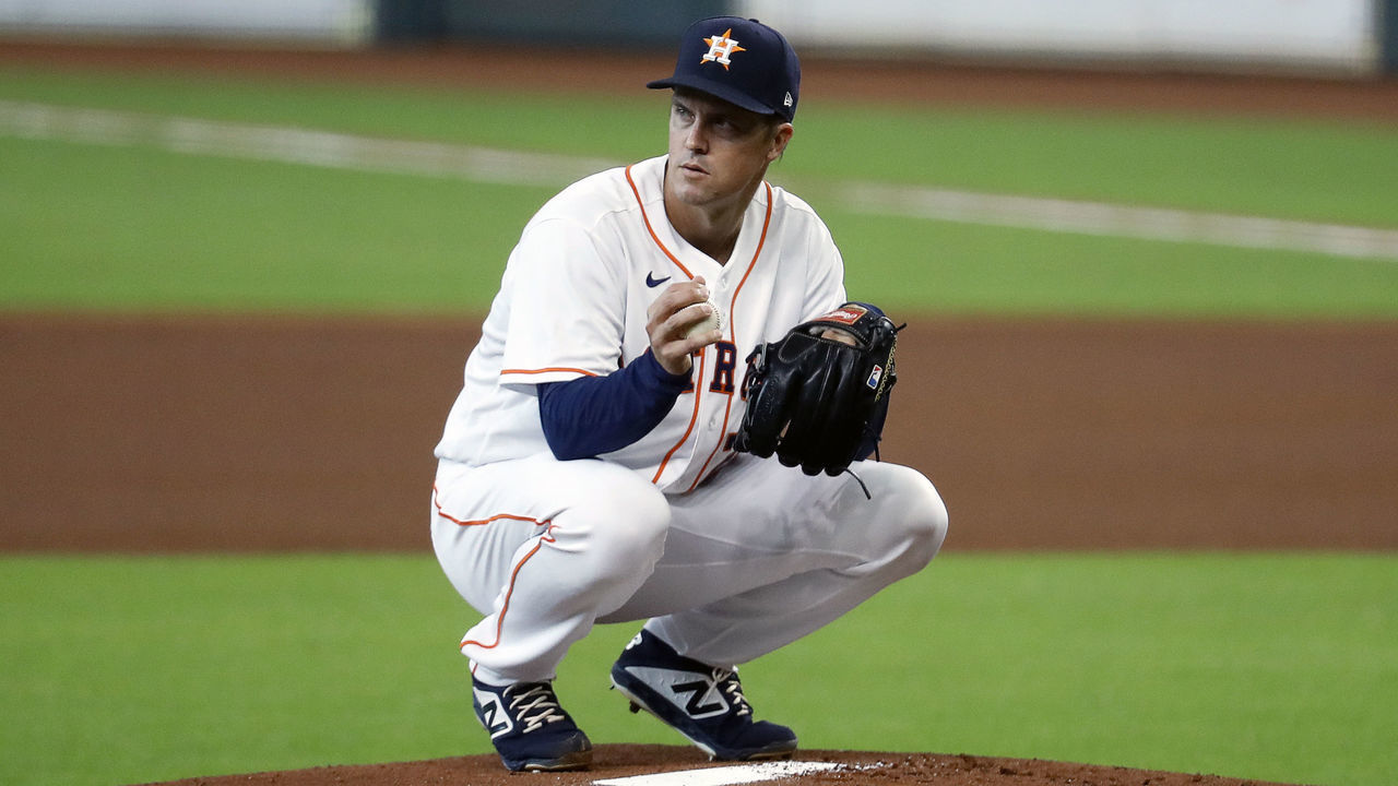 HOUSTON, TEXAS - SEPTEMBER 03: Zack Greinke #21 of the Houston Astros pitches against the Texas Rangers at Minute Maid Park on September 03, 2020 in Houston, Texas. Houston won 8-4.