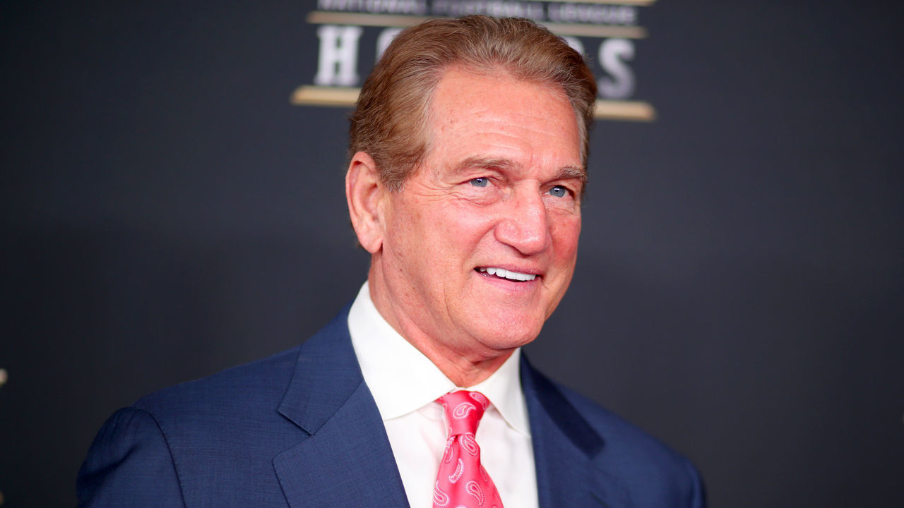 MINNEAPOLIS, MN - FEBRUARY 03: Former NFL Player Joe Theismann attends the NFL Honors at University of Minnesota on February 3, 2018 in Minneapolis, Minnesota.