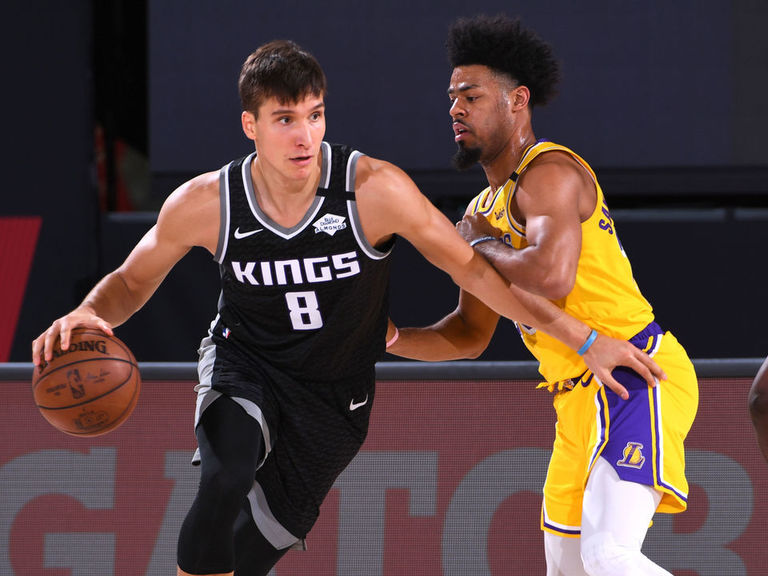 Report: Bucks pull off another big trade for Kings sharpshooter