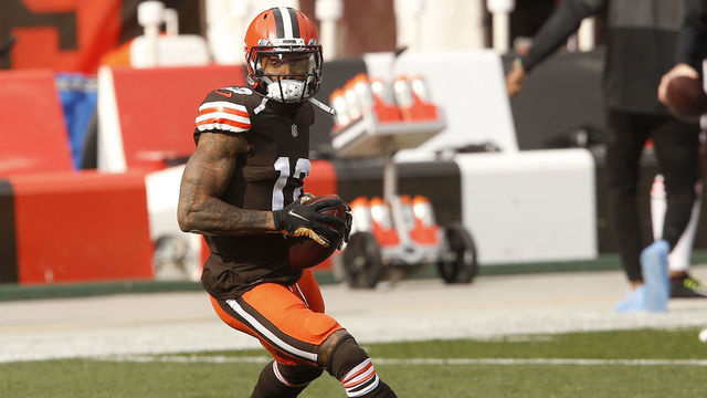 CLEVELAND, OH - OCTOBER 11: Cleveland Browns Wide Receiver Odell Beckham (13) in game action during a NFL game between the Indianapolis Colts and the Cleveland Browns on October11, 2020 at FirstEnergy Stadium in Cleveland, OH.