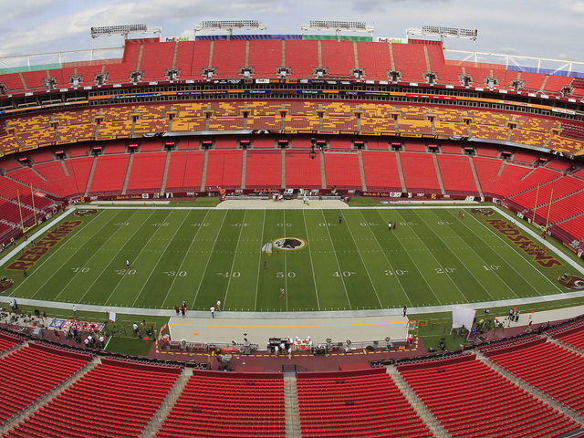 FedEx asks Redskins to change name, Nike reportedly removes team apparel from site