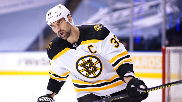 TORONTO, ONTARIO - AUGUST 23: Zdeno Chara #33 of the Boston Bruins attends warm ups before playing against the Tampa Bay Lightning in Game One of the Eastern Conference Second Round during the 2020 NHL Stanley Cup Playoffs at Scotiabank Arena on August 23, 2020 in Toronto, Ontario.