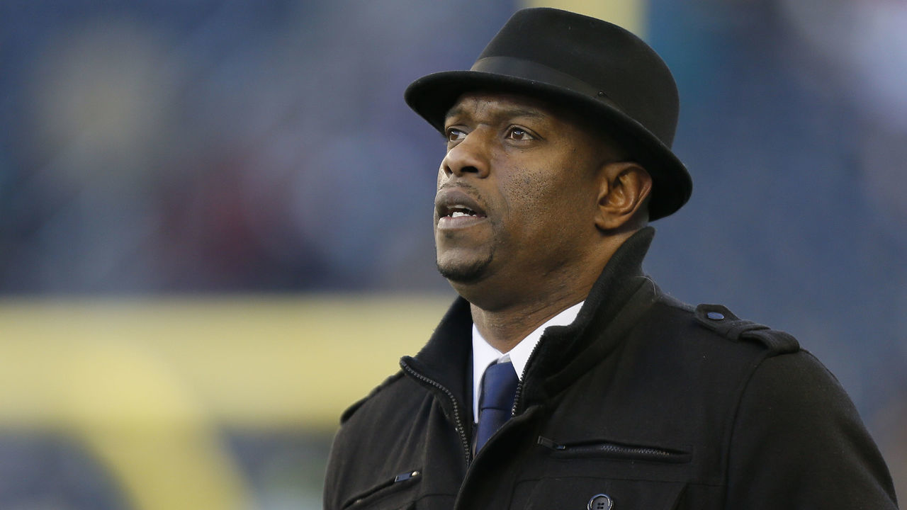 WINNIPEG, MB - November 29: General Manger Ed Hervey of the Edmonton Eskimos during the warm-up of the CFL 103rd Grey Cup Game at Investors Group Field against the Ottawa REDBLACKS on November 29, 2015 in Winnipeg, Manitoba, Canada. Edmonton defeated Ottawa 26-20.