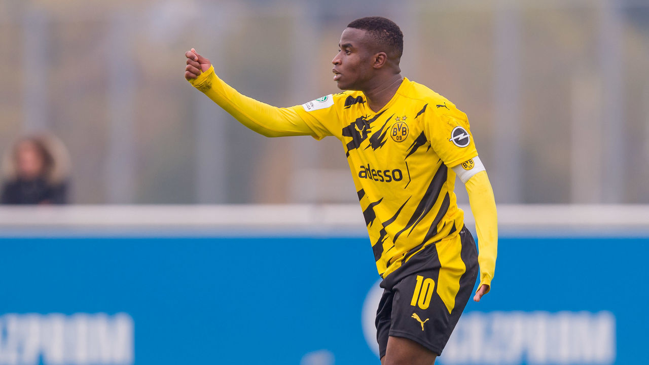 GELSENKIRCHEN, GERMANY - OCTOBER 18: (BILD ZEITUNG OUT) Youssoufa Moukoko of Borussia Dortmund gestures during the Junior Bundesliga West match between FC Schalke 04 U19 and Borussia Dortmund U19 on October 18, 2020 in Gelsenkirchen, Germany.