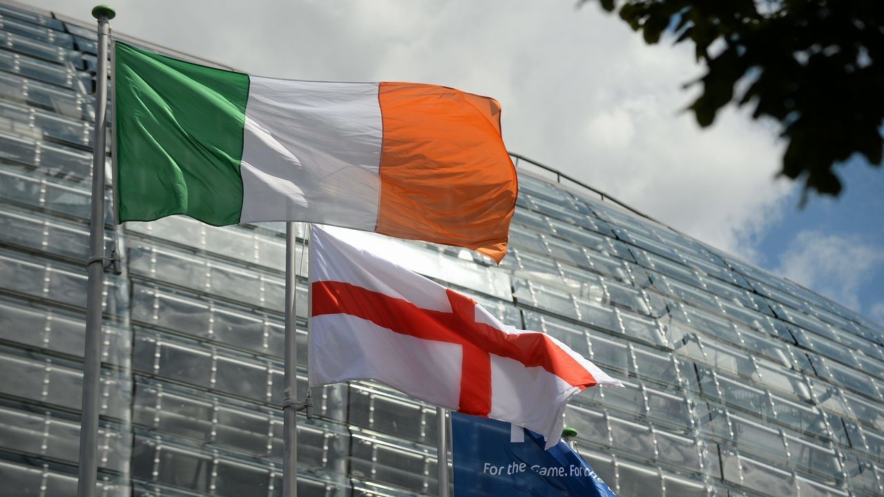 7 June 2015; The Republic of Ireland and England flags fly outside the stadium. Three International Friendly, Republic of Ireland v England. Aviva Stadium, Lansdowne Road, Dublin. Picture credit: Cody Glenn / SPORTSFILE